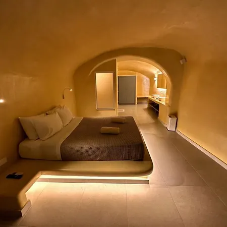 M Santorini Johnnie Cave Casa vacanze Fira (Santorini)
