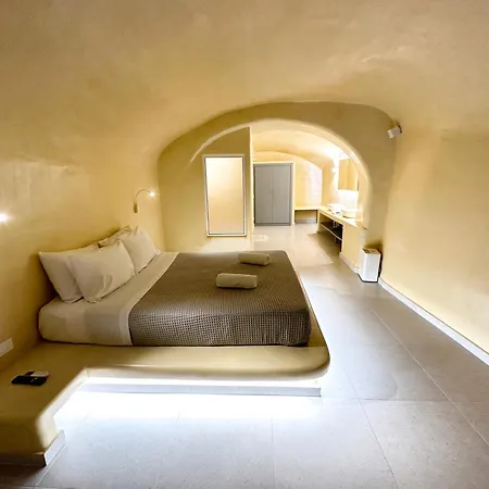 Casa vacanze M Santorini Johnnie Cave Fira (Santorini)