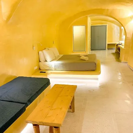 Holiday home M Santorini Johnnie Cave
